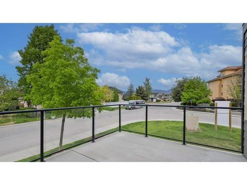 1-3626 Mission Springs Drive, Kelowna, BC - Outdoor