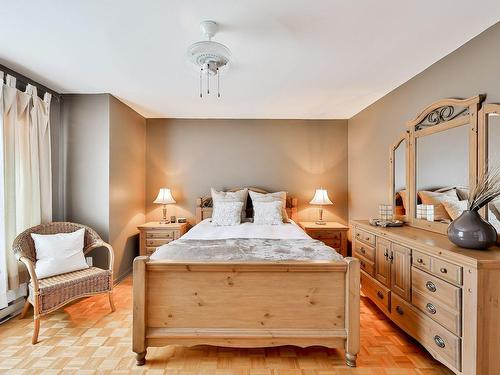 Chambre Ã  coucher principale - 512 Rue Laurent-O.-David, Boisbriand, QC - Indoor Photo Showing Bedroom