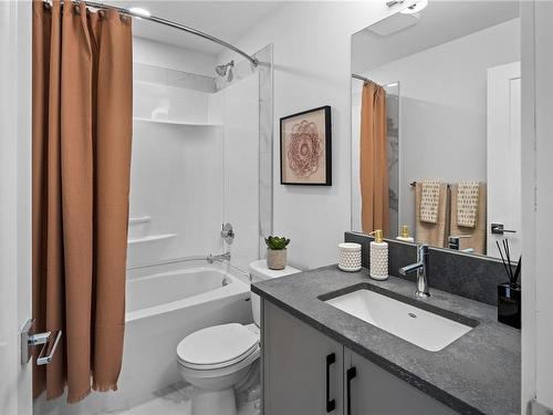3596 Westerly Pl, Colwood, BC - Indoor Photo Showing Bathroom