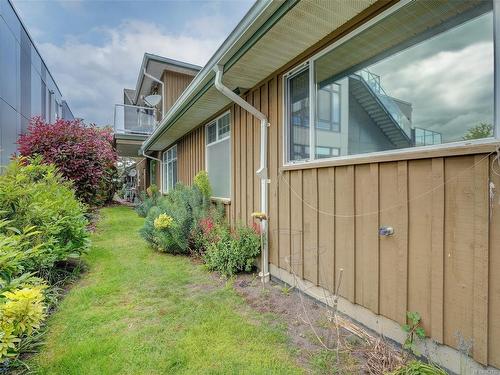 3-9675 First Ave, Sidney, BC - Outdoor With Exterior