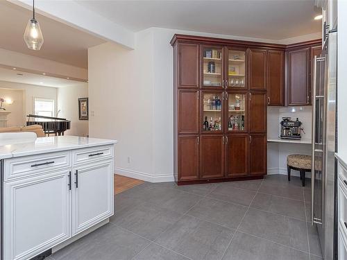 5075 Clutesi St, Saanich, BC - Indoor