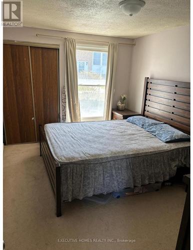 2 - 206 Green Valley Drive, Kitchener, ON - Indoor Photo Showing Bedroom
