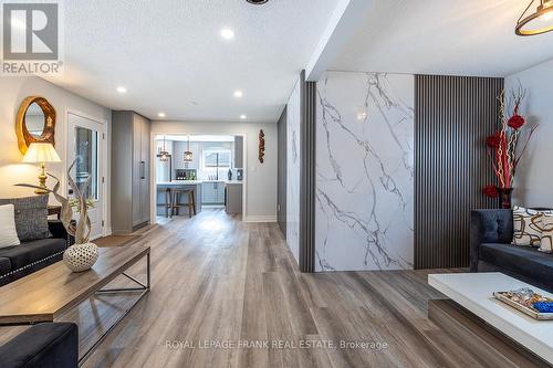 3 Hillside Drive, Kawartha Lakes (Little Britain), ON - Indoor Photo Showing Living Room