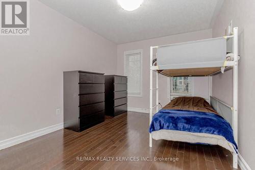 3120 Highbourne Crescent, Oakville, ON - Indoor Photo Showing Bedroom