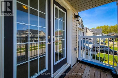 8847 Chickory Trail, Niagara Falls, ON - Outdoor With Deck Patio Veranda With Exterior