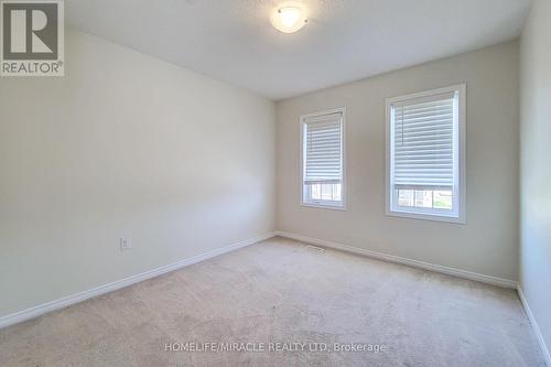 8847 Chickory Trail, Niagara Falls, ON - Indoor Photo Showing Other Room