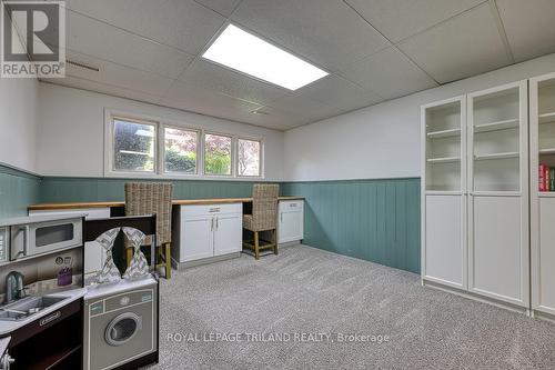 29 Finlayson Drive, Zorra, ON - Indoor Photo Showing Other Room