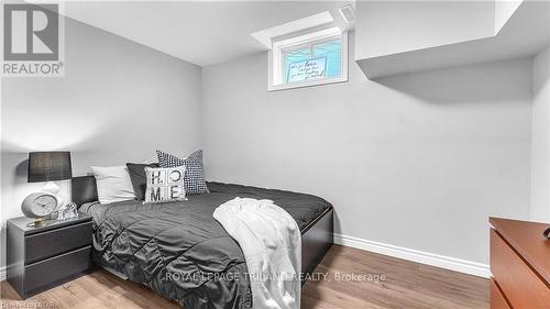 1226 Darnley Boulevard, London, ON - Indoor Photo Showing Bedroom