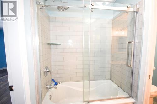 682 Fern Road, Quesnel, BC - Indoor Photo Showing Bathroom
