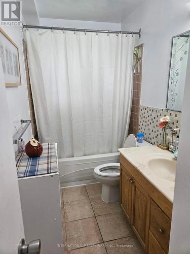 201 Bishop Avenue, Toronto, ON - Indoor Photo Showing Bathroom