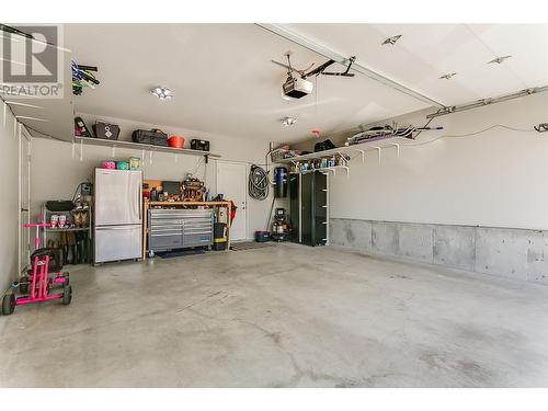 2468 Ironridge Road, Kelowna, BC - Indoor Photo Showing Garage