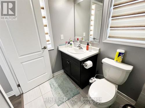 62 Stewardship Road, Brampton, ON - Indoor Photo Showing Bathroom