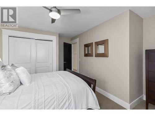 679 Quarry Avenue, Kelowna, BC - Indoor Photo Showing Bedroom