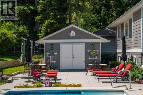 2825 Parkland Place, Blind Bay, BC - Outdoor With In Ground Pool With Deck Patio Veranda