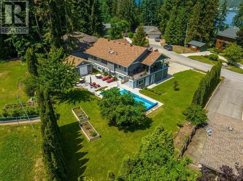 2825 Parkland Place, Blind Bay, BC - Outdoor