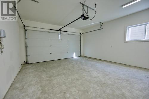 7 Wood Duck Way, Osoyoos, BC - Indoor Photo Showing Garage