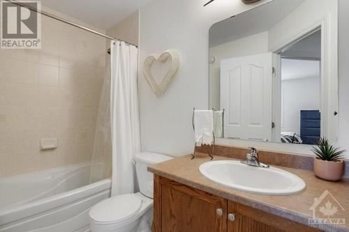 145 Saddlesmith Circle, Kanata, ON - Indoor Photo Showing Bathroom