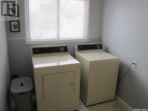 110 1St Street N, Lampman, SK - Indoor Photo Showing Laundry Room