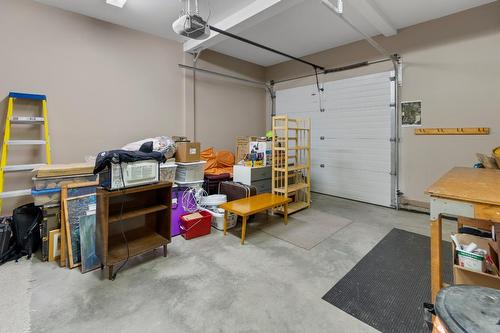 C - 1003 Mountain View Road, Rossland, BC - Indoor Photo Showing Garage