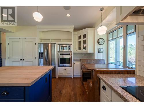 3185 Powerhouse Road, Armstrong, BC - Indoor Photo Showing Kitchen