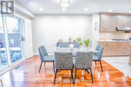 5521 Haddon Hall Road, Mississauga, ON - Indoor Photo Showing Dining Room