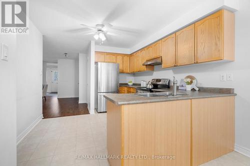 10 Trask Drive, Barrie, ON - Indoor Photo Showing Kitchen