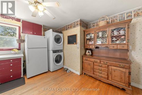 55 Wharf Street, Prince Edward County, ON - Indoor Photo Showing Laundry Room