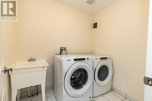 54 Folgate Crescent, Brampton, ON - Indoor Photo Showing Laundry Room