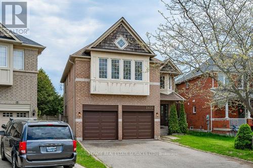2425 Nichols Drive, Oakville, ON - Outdoor With Facade