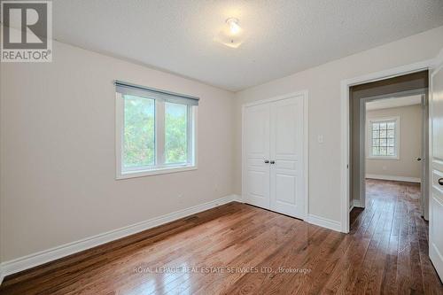 2425 Nichols Drive, Oakville, ON - Indoor Photo Showing Other Room
