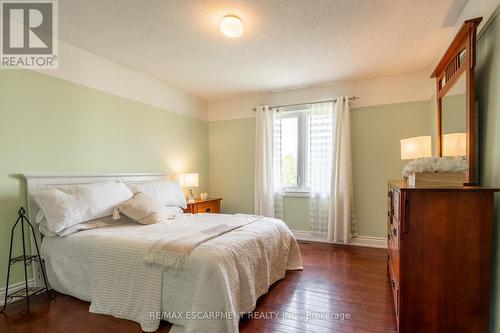 8735 Milburough Line, Milton, ON - Indoor Photo Showing Bedroom