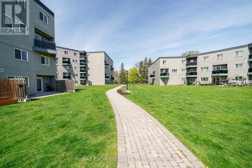 88 - 2001 Bonnymede Drive N, Mississauga, ON - Outdoor