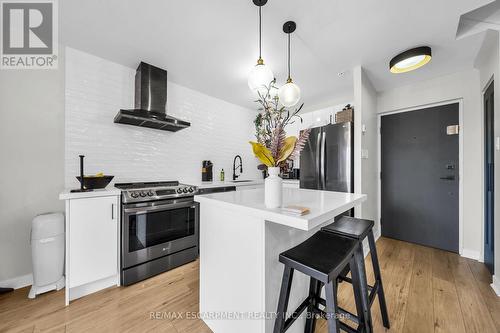 88 - 2001 Bonnymede Drive N, Mississauga, ON - Indoor Photo Showing Kitchen With Upgraded Kitchen