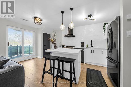 88 - 2001 Bonnymede Drive N, Mississauga, ON - Indoor Photo Showing Kitchen With Upgraded Kitchen