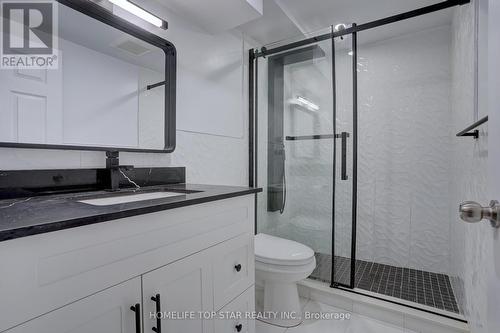 30 Nuffield Drive, Toronto, ON - Indoor Photo Showing Bathroom