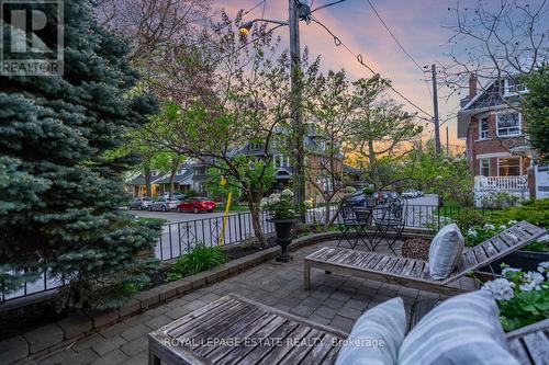 21 Fernwood Park Avenue, Toronto, ON - Outdoor