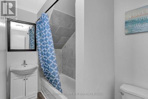 104 Mulcaster Street, Barrie, ON - Indoor Photo Showing Bathroom