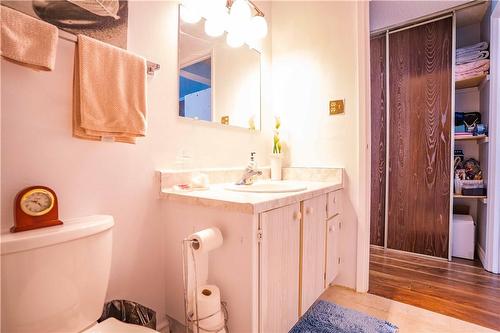 271 Stanley Street|Unit #E, Brantford, ON - Indoor Photo Showing Bathroom