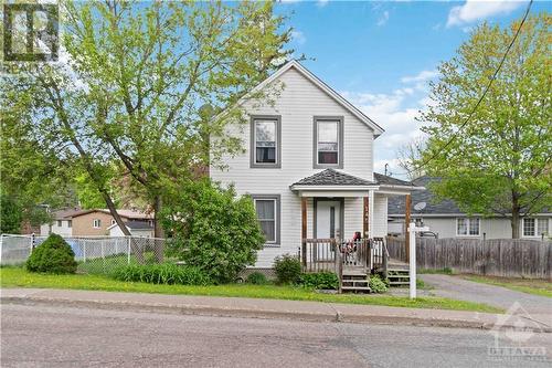 145 Victoria Street, Arnprior, ON - Outdoor With Facade