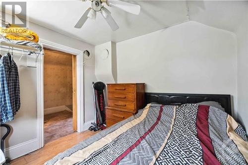 145 Victoria Street, Arnprior, ON - Indoor Photo Showing Bedroom