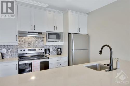 20 Beckwith Street N, Smiths Falls, ON - Indoor Photo Showing Kitchen With Upgraded Kitchen