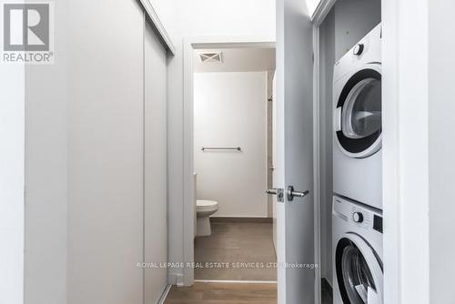 318 - 38 Forest Manor Road, Toronto, ON - Indoor Photo Showing Laundry Room