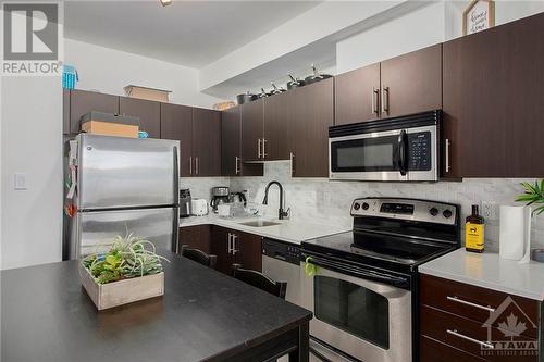 429 Kent Street Unit#116, Ottawa, ON - Indoor Photo Showing Kitchen With Stainless Steel Kitchen With Upgraded Kitchen