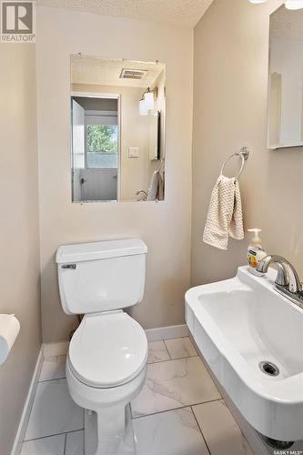 56 120 Acadia Drive, Saskatoon, SK - Indoor Photo Showing Bathroom