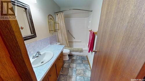 214 Robertson Street, Maryfield, SK - Indoor Photo Showing Bathroom