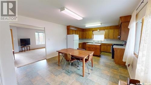 214 Robertson Street, Maryfield, SK - Indoor Photo Showing Kitchen