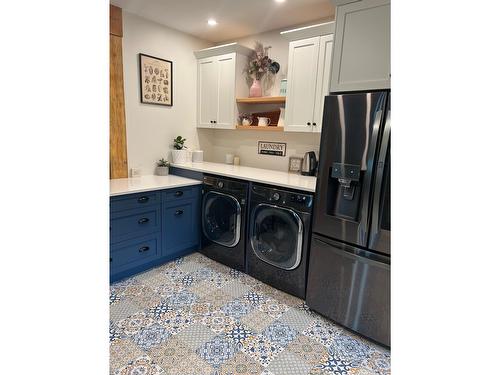 1021 Josephine Street, Nelson, BC - Indoor Photo Showing Laundry Room