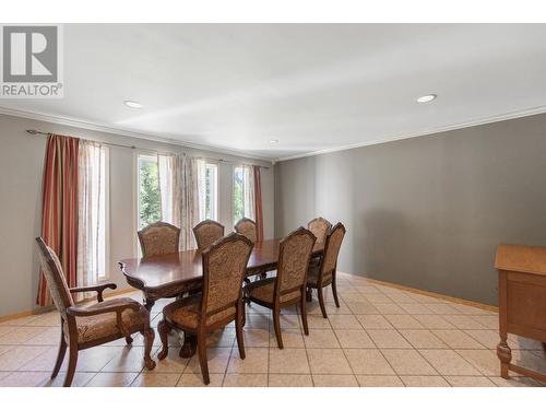 2642 Norns Creek Road, Castlegar, BC - Indoor Photo Showing Dining Room