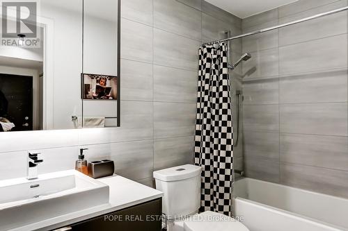 406 - 7 Smith Crescent, Toronto, ON - Indoor Photo Showing Bathroom