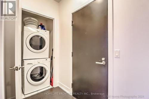 344 - 9471 Yonge Street, Richmond Hill, ON - Indoor Photo Showing Laundry Room